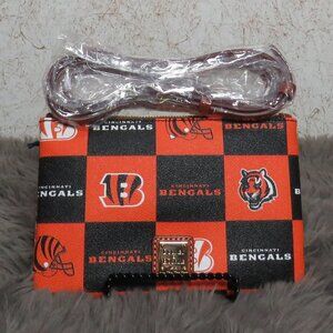 Dooney & Bourke NFL Cincinnati Bengals Top Zip Crossbody (Black)
